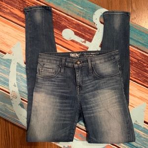 Stonewashed Skinny Jeans